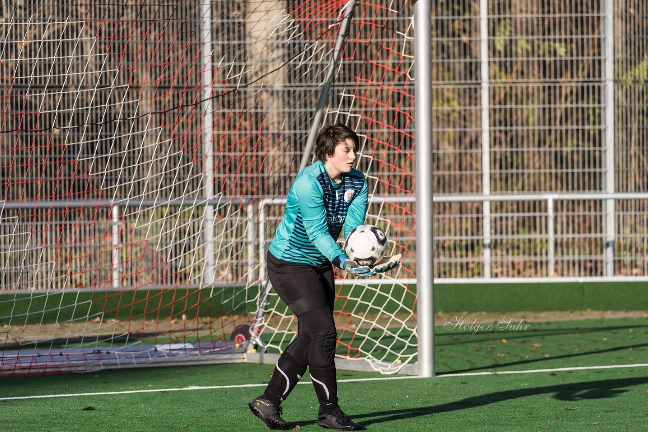 Bild 81 - wBJ VfL Pinneberg2 - Eimsbuttler TV 3 : Ergebnis: 5:0